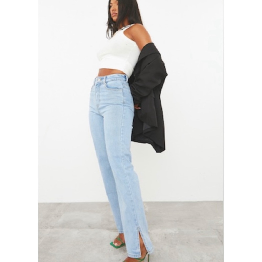 PRETTYLITTLETHING High Waist Straight Long Leg Split Hem Jeans Waist 30✨